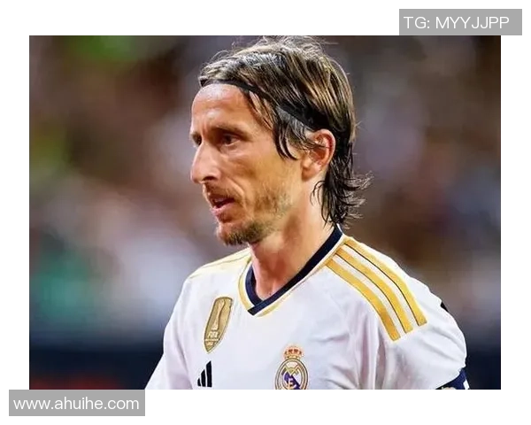 足球历史十大逆转英雄球星盘点 激励无数球迷的传奇时刻